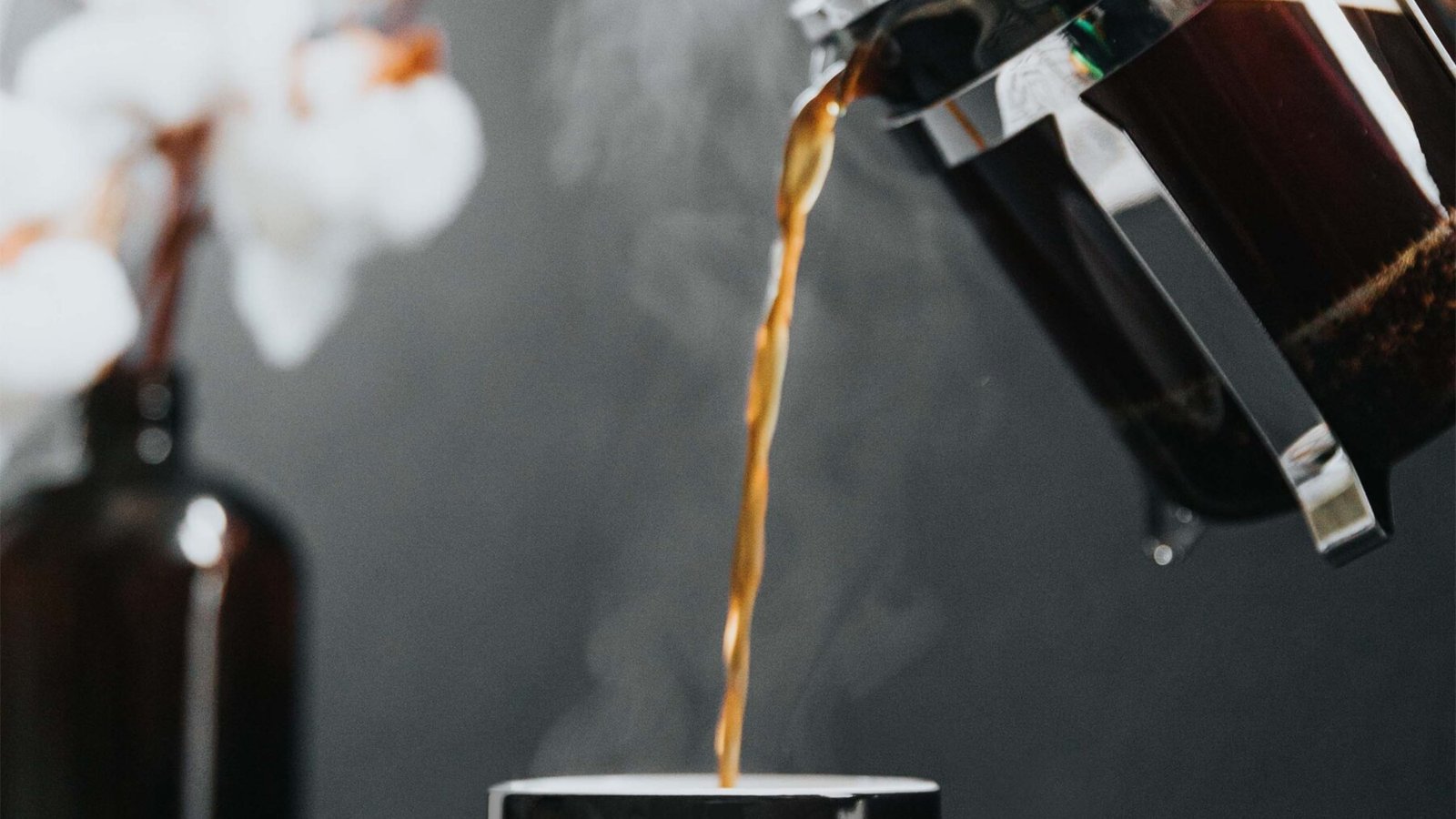 Coffee_Cup_MockupsForFree